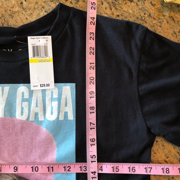 NWT LAST ONE: M LADY GAGA BLACK TEE SHIRT! - Picture 4 of 5